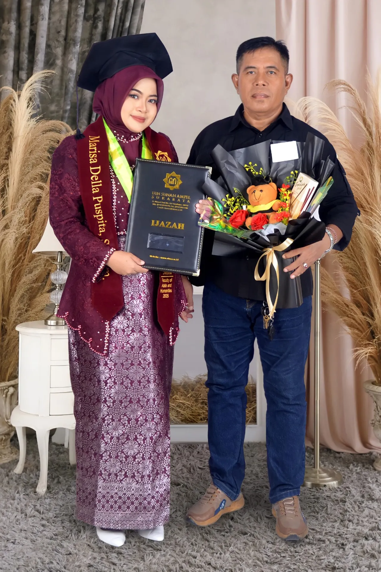 Marissa Della Puspita, S. Hum., Resmi Menyandang Gelar Sarjana, Lulusan Terbaik Dari Universitas Sunan Ampel Surabaya