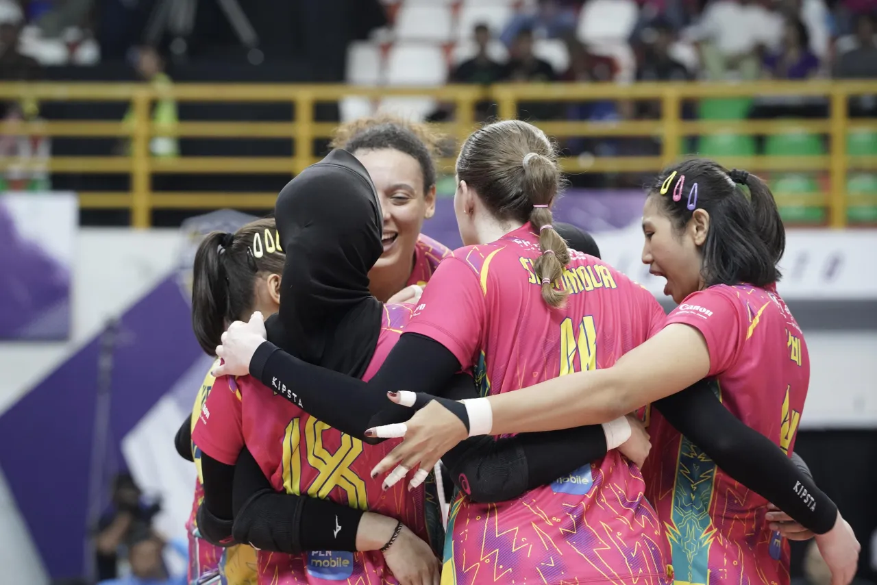 PLN Mobile Apresiasi Jakarta Electric PLN, Menang Dramatis atas Gresik Petrokimia, Peluang Final Four Proliga 2025