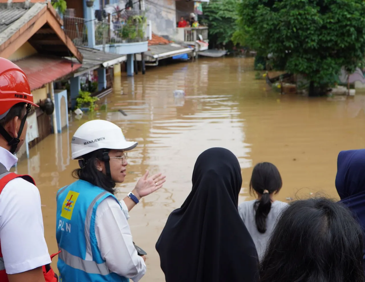 Bulan Ramadhan 100% Jaringan Listrik PLN Telah Normal Kembali Pascabanjir Jabodebek