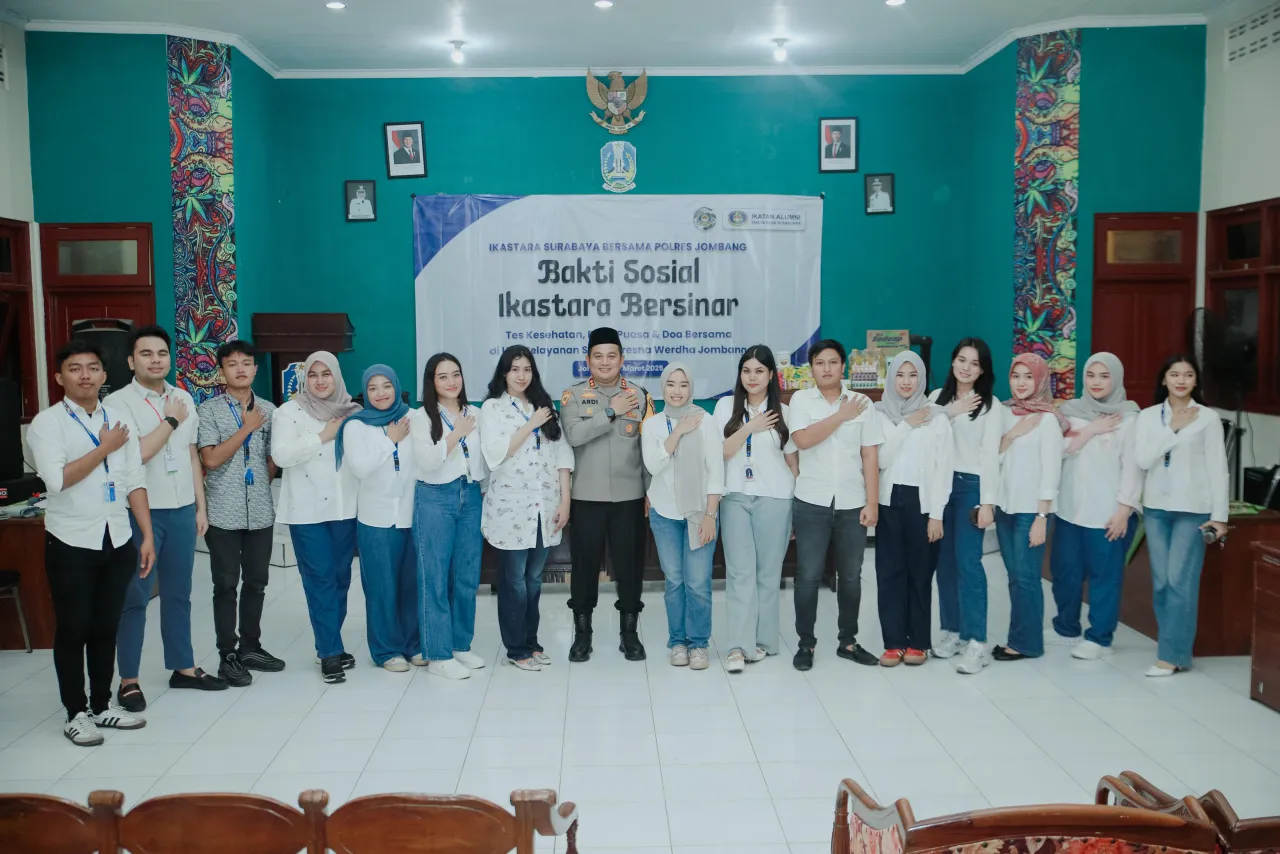 Kapolres Jombang Gelar Silaturahmi dan Pemeriksaan Kesehatan Gratis di Panti Jompo