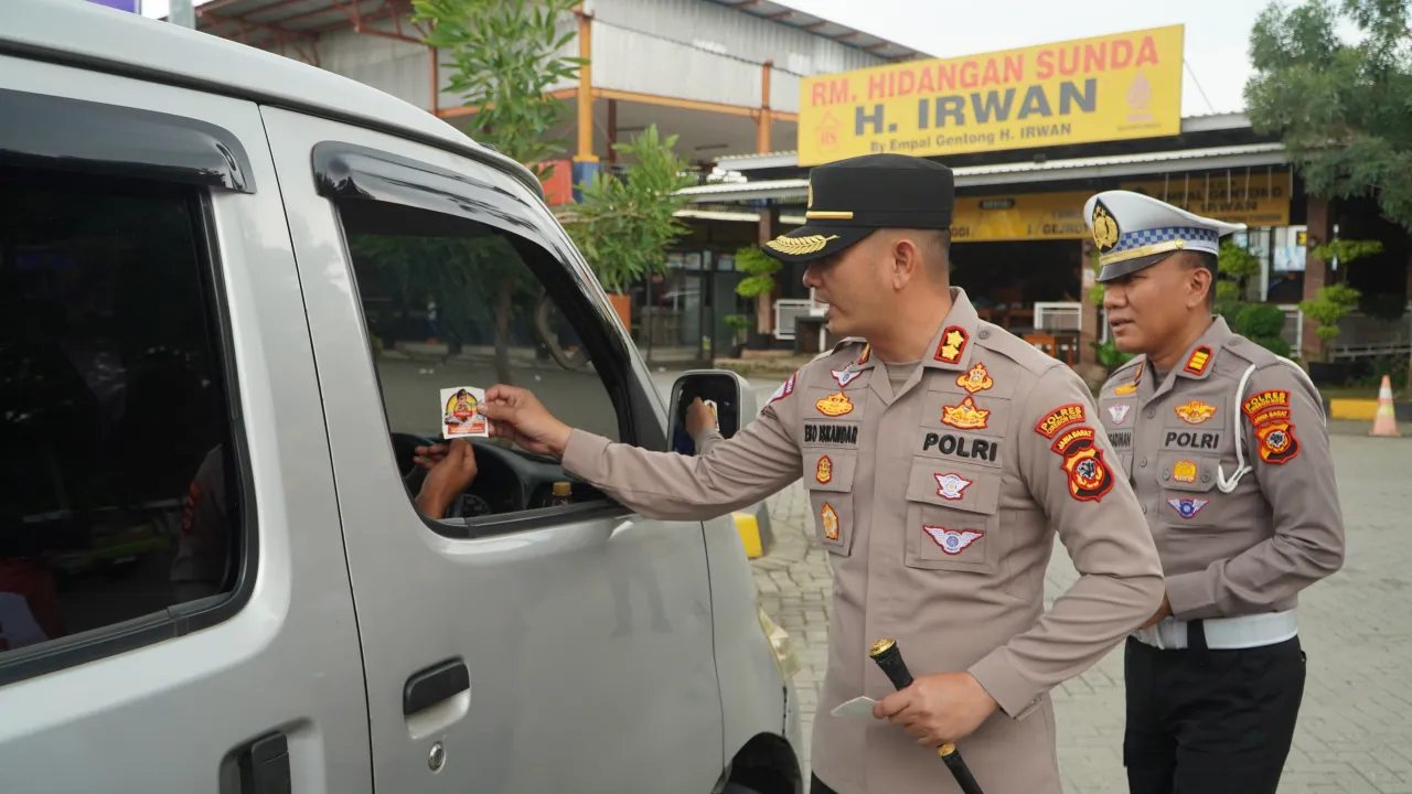Jelang Mudik Lebaran, Kapolres Cirebon Kota Sosialisasikan Keselamatan Berkendara