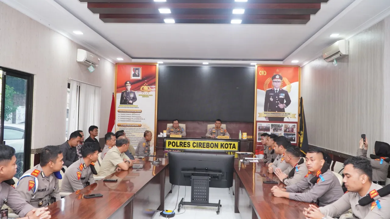 Polres Cirebon Kota Sambut Mahasiswa STIK Lemdiklat Polri dalam Wawancara Program Dianmas