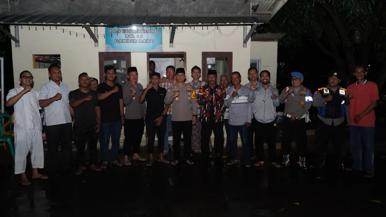Kapolres Cirebon Kota Apresiasi Warga RW 15 Pegambiran yang Berperan Aktif dalam Keamanan Lingkungan