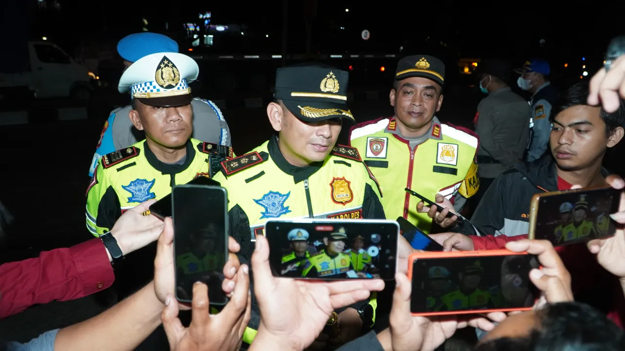 Arus Balik H+5 di Wilayah Hukum Polres Cirebon Kota Terpantau Padat Namun Terkendali