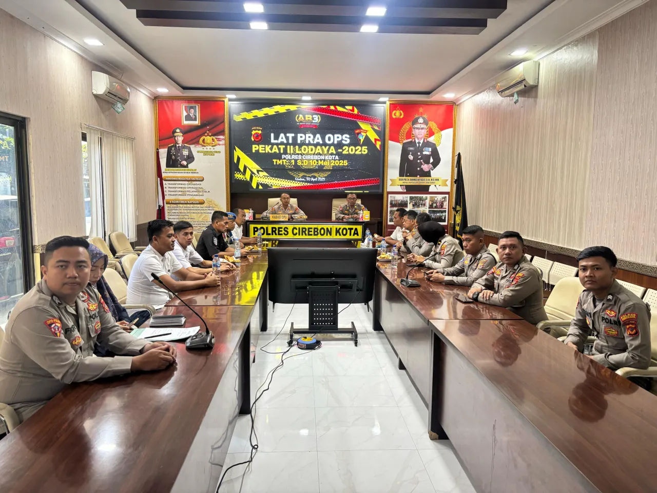 Polres Cirebon Kota Ikuti Zoom Meeting Rakernis Gabungan Divisi Polri T.A 2025
