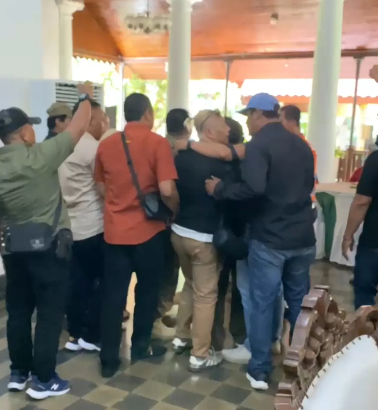 Wartawan Dilarang Liputan, Diduga Diintimidasi Pengawal Wabup Sidoarjo