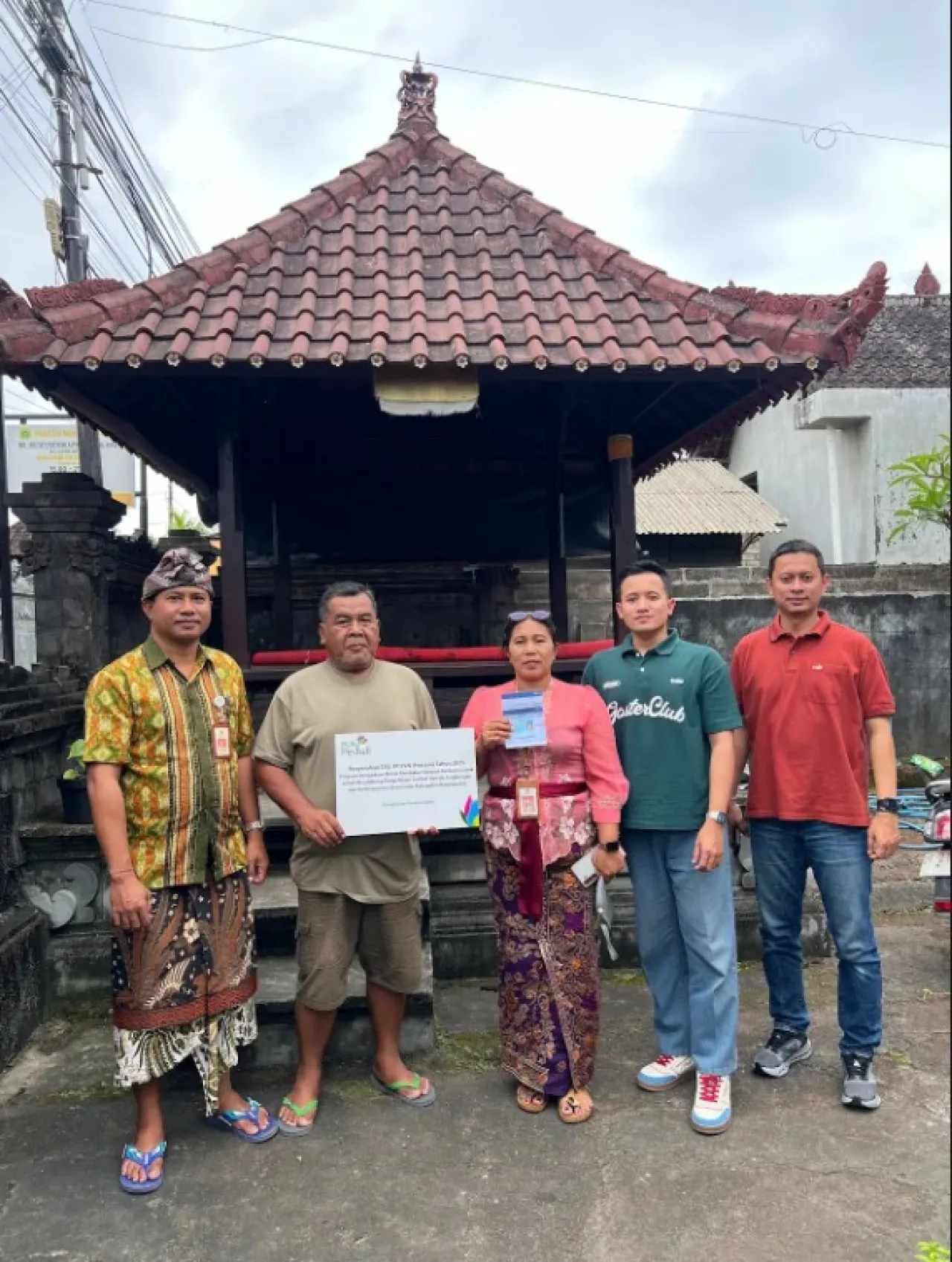 PLN UIP JBTB Dukung Pengelolaan Limbah: Hadirkan Mesin Pembakar Sampah Listrik di Culik, Listrik untuk Rakyat