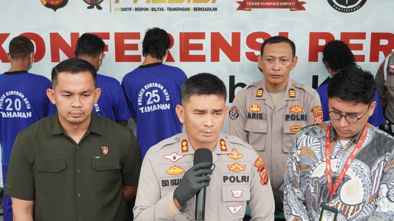 Polres Cirebon Kota Ungkap Dua Kasus Besar Pengoplosan Gas Subsidi, Enam Tersangka Diamankan