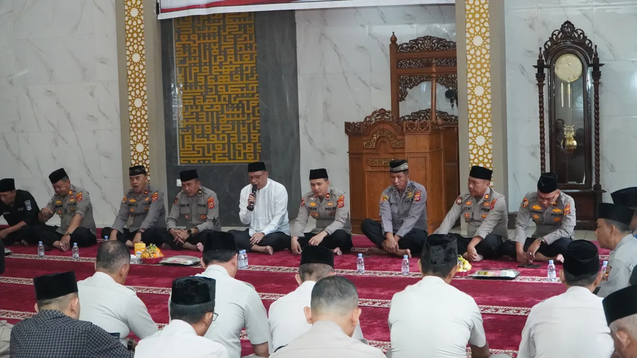 Polres Cirebon Kota Gelar Doa Bersama Sambut Hari Bhayangkara ke-79