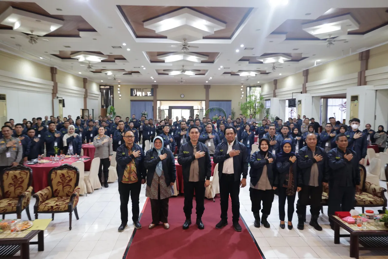 Polda Jatim Gandeng Pegiat Media Sosial Bangun Budaya Digital Positif