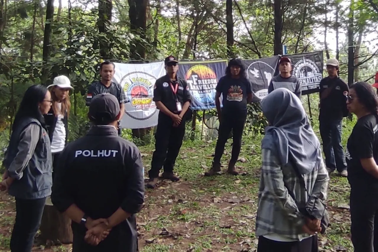FORMALITAS Jatim Lakukan Konservasi Alam dan Perawatan Jalur Pendakian di Gunung Pundak