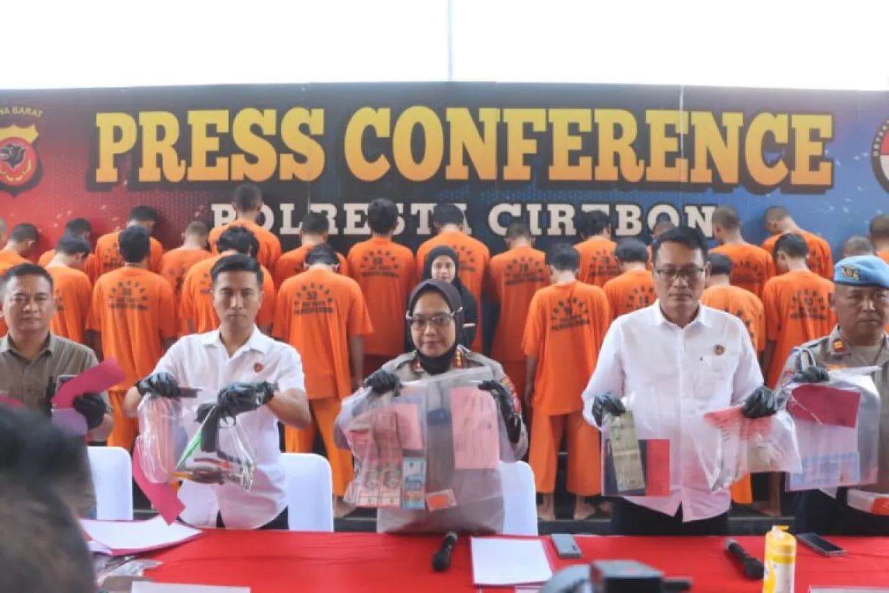 Polresta Cirebon Ungkap 20 Kasus Tindak Pidana, Amankan 28 Tersangka