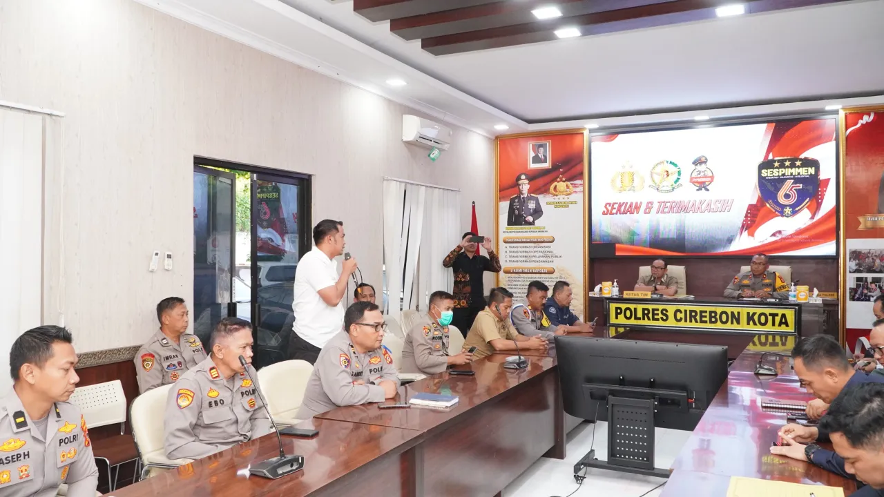 Serdik Sespimmen Paparkan Hasil Pengamatan Management Course di Polres Cirebon Kota