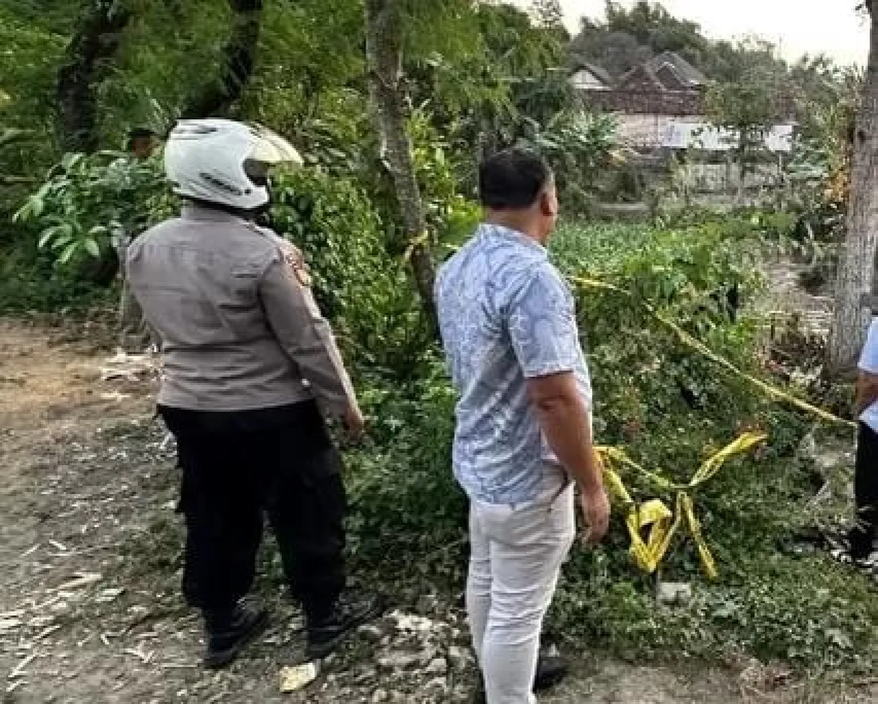 Warga Temukan Benda Diduga Granat di Pekarangan Rumah,Tim Gegana Polda Jatim Turun Tangan
