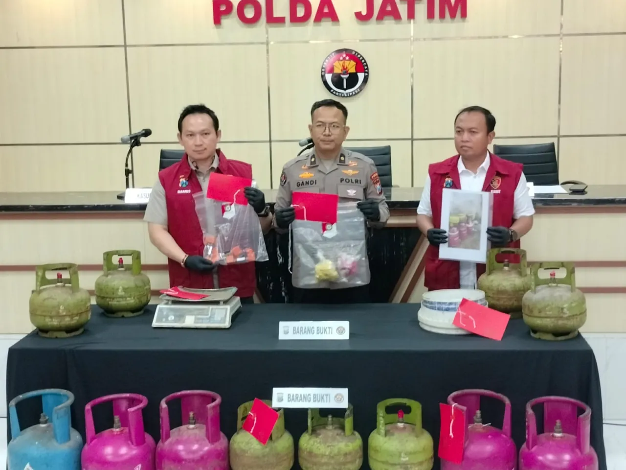 Polda Jatim Bongkar Praktik Pengoplosan Elpiji Subsidi di Malang, Kerugian Negara Capai Miliaran