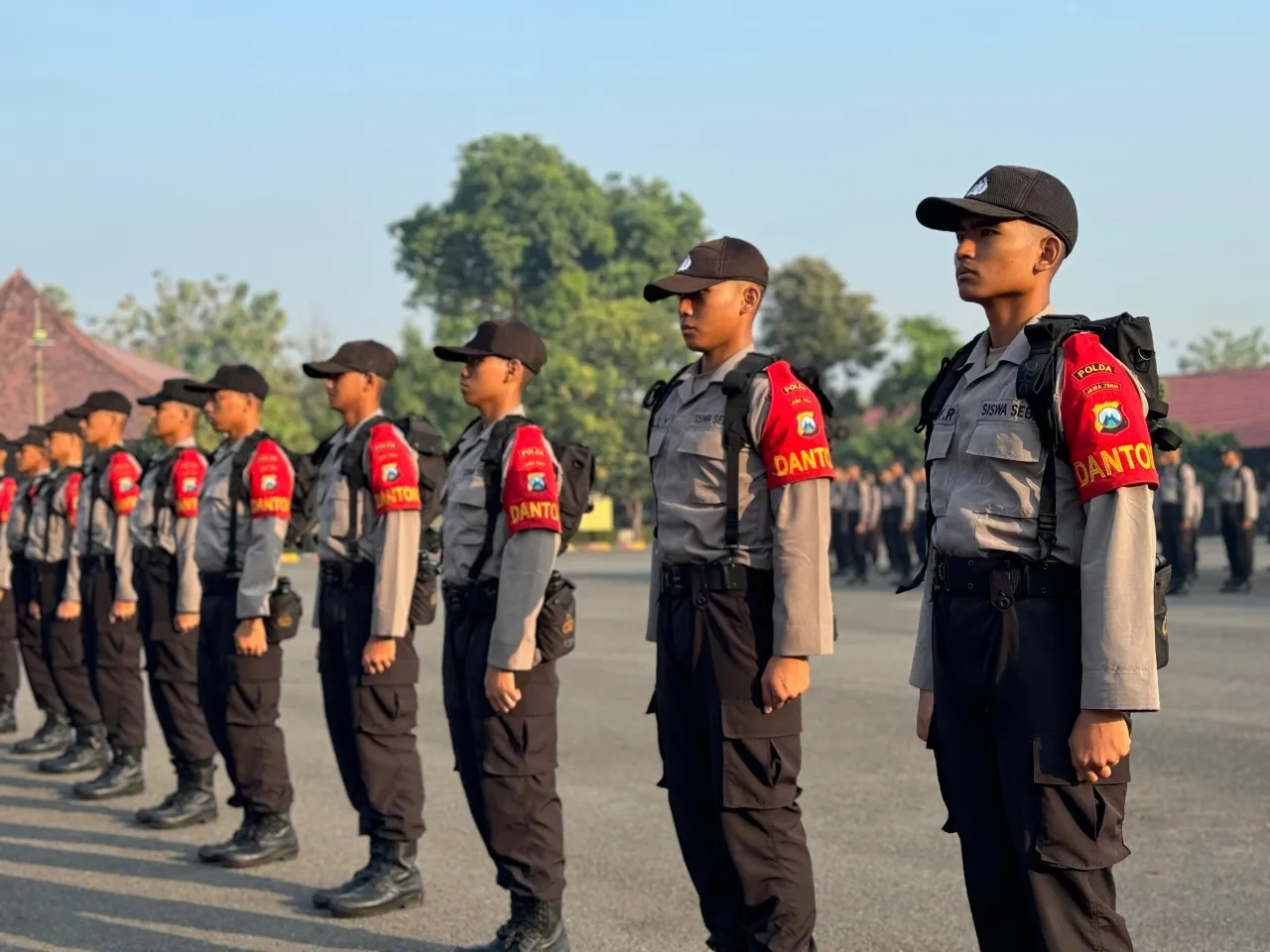 Apel Siswa Bintara SPN Polda Jatim