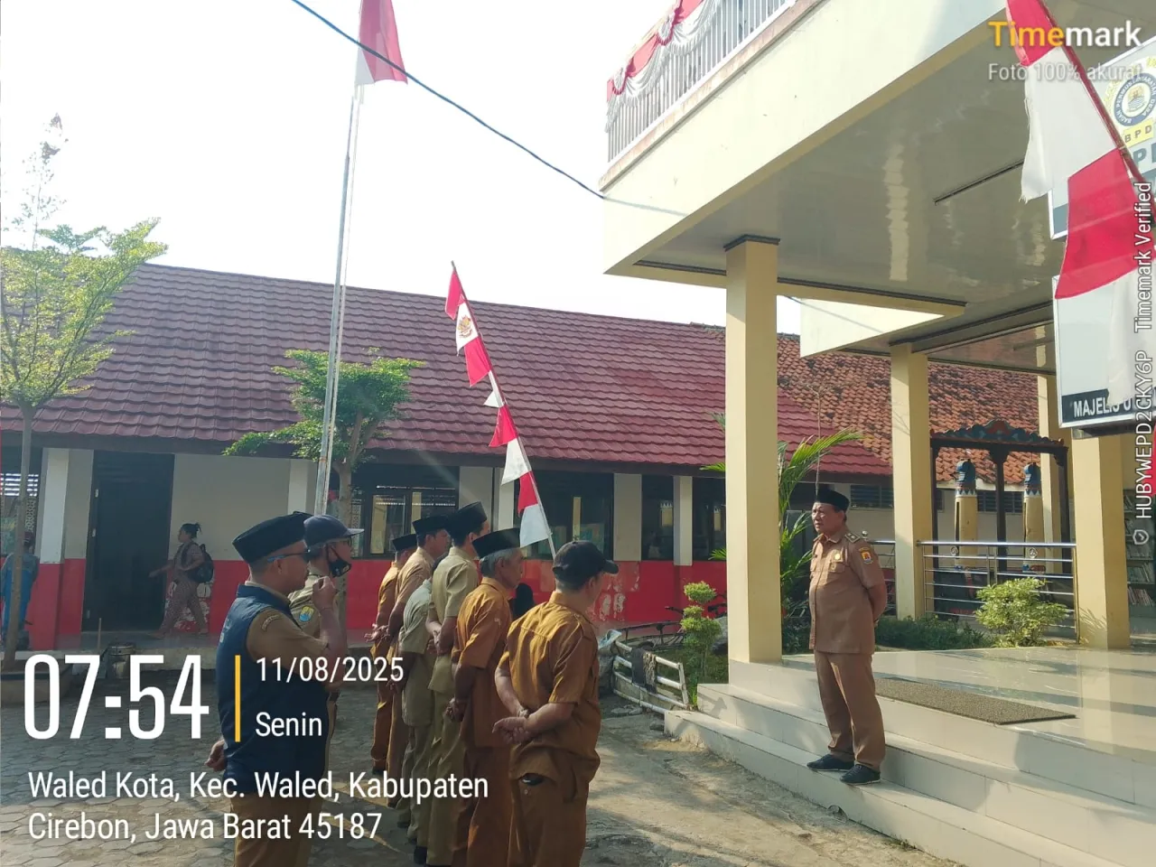 Kegiatan Upacara Setiap Hari Senin Desa Waled Kota Kecamatan Waled