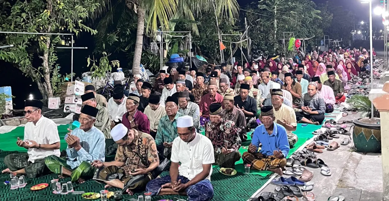 Sebagai Bentuk Rasa Syukur Atas Kemerdekaan RI Ke-80 RW 06, Desa Blawi Laksanakan Do a Bersama