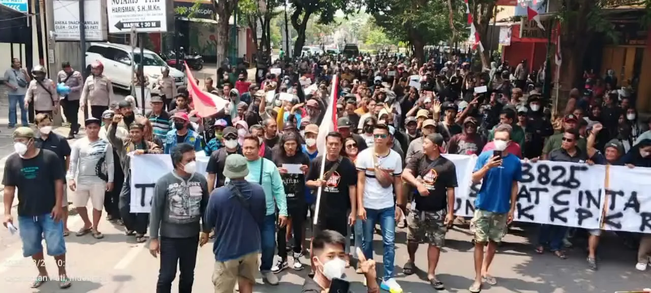 Warga Pati Gelar Aksi Damai, Surati KPK Minta Bupati Sudewo Ditangkap