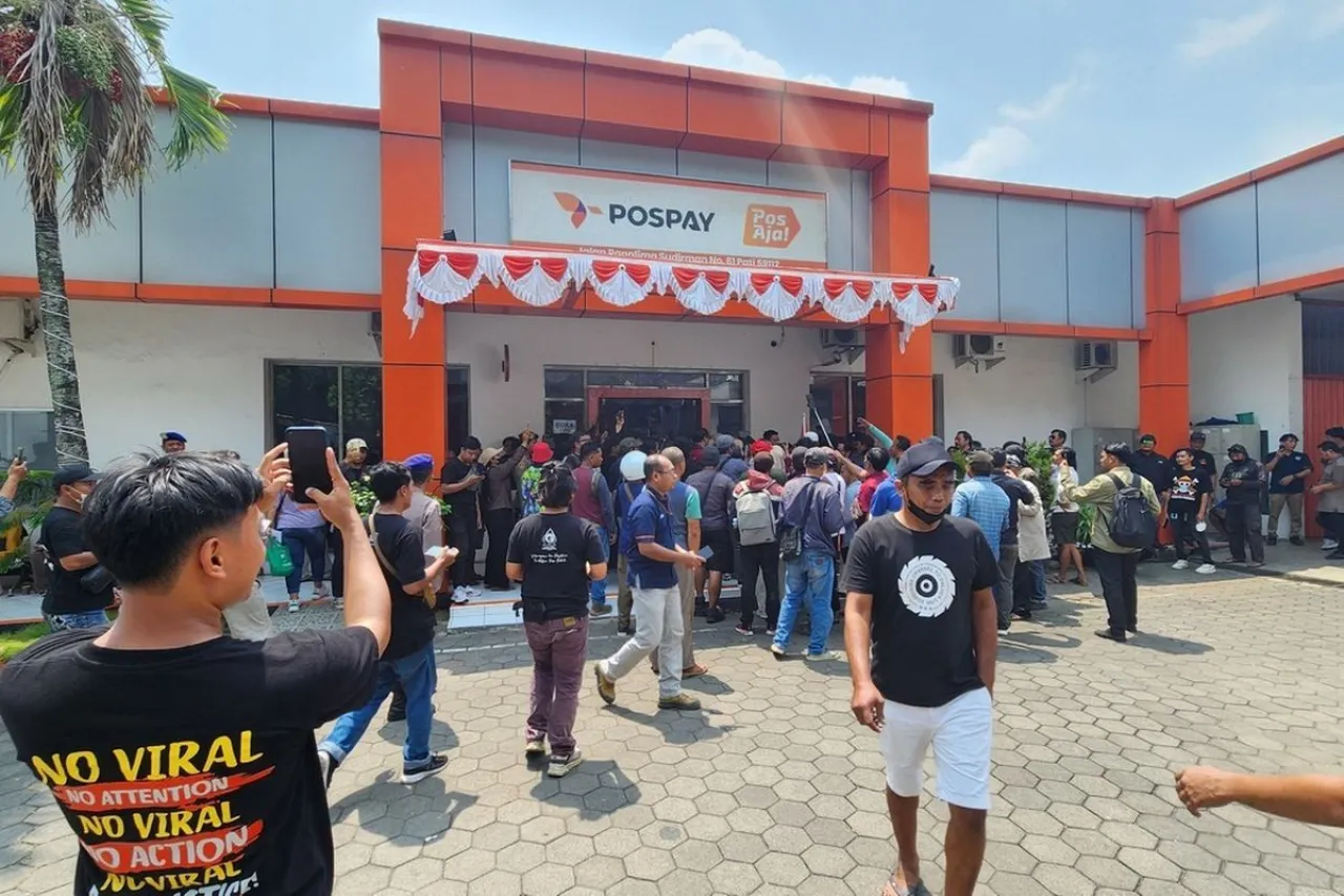 Dua Hari Jelang Bupati Sudewo Diperiksa, Warga Pati Kirim 2.500 Surat ke KPK