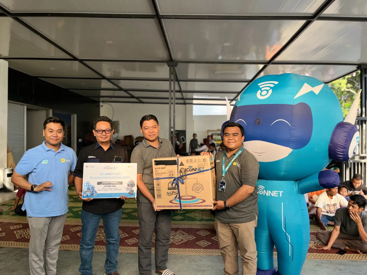 PLN Icon Plus Jatim Apresiasi Pelanggan dan Dukung UMKM di Hari Pelanggan Nasional