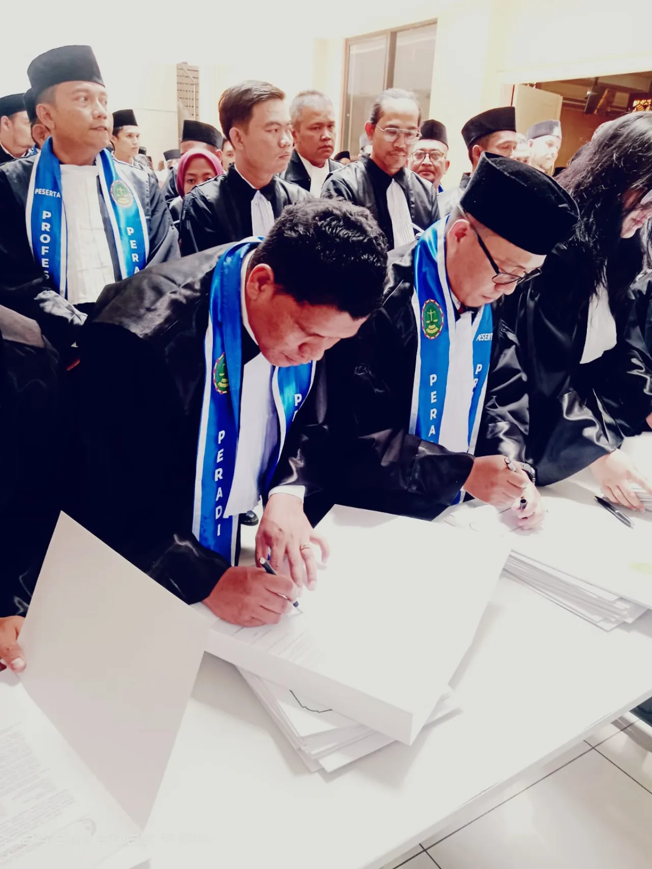 Organisasi Advokat Peradi Profesional Kembali Melantik dan Mengawal Pengambilan Sumpah Advokat
