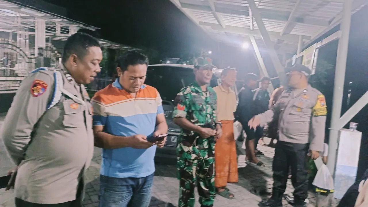 Sinergi TNI -Polri Polsek Karangbinangun Laksanakan Patroli Kamtibmas Diwilayah Hukumnya