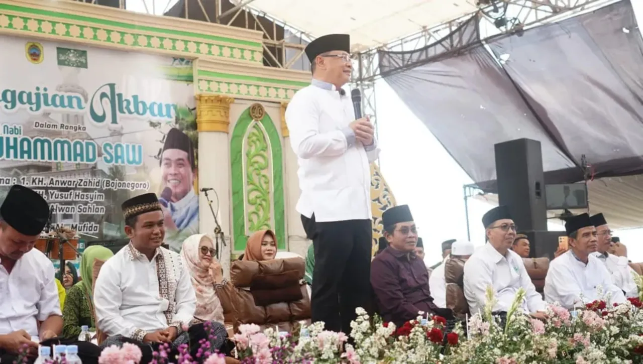 Bupati Pati Hadiri Pengajian Akbar Maulid Nabi di Desa Godo, Sampaikan Sejumlah Program Pembangunan
