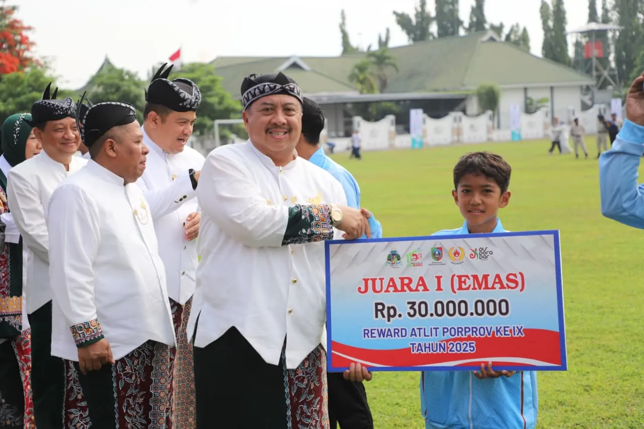 Momen Hari Jadi ke-115 Pemkab Jombang, Bonus Prestasi Porprov 2025 Senilai Rp 1,533 Miliar Cair