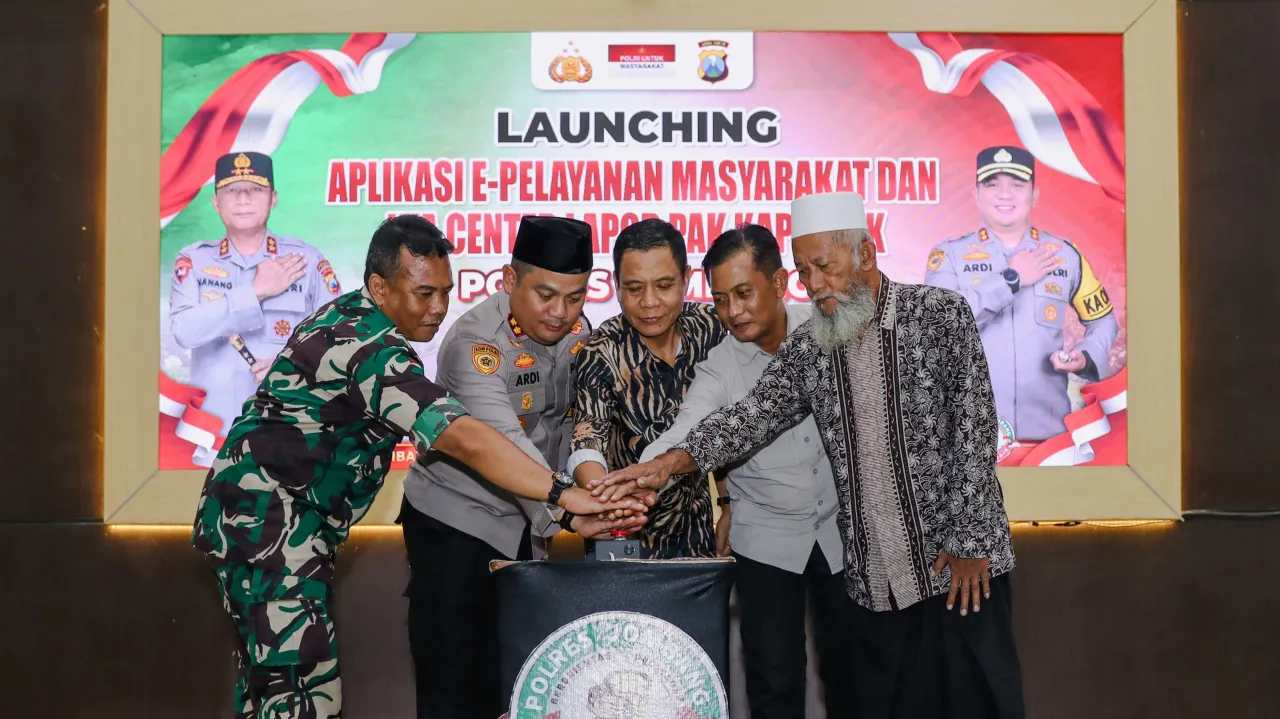 Polres Jombang Launching Aplikasi E-Pelayanan Masyarakat dan WhatsApp Center