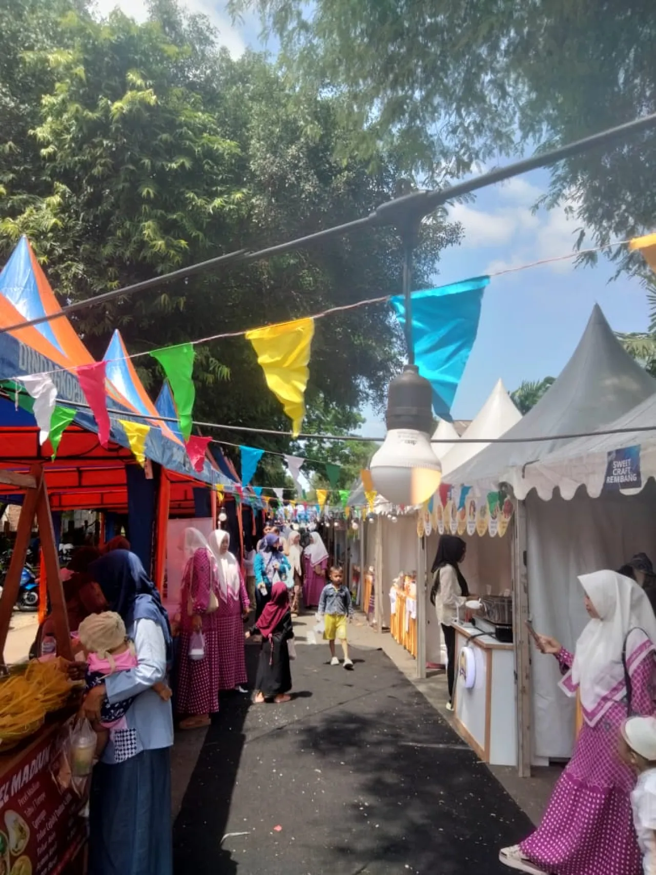 DPC PEKNAS Rembang ambil bagian dalam Festival UMKM produk unggulan Rembang 2025
