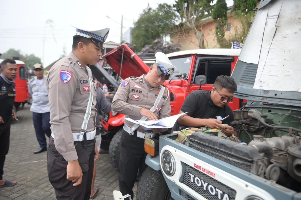 Polres Pasuruan Tingkatkan Kepedulian Keselamatan Berkat Sosialisasi Ops Zebra Semeru 2025
