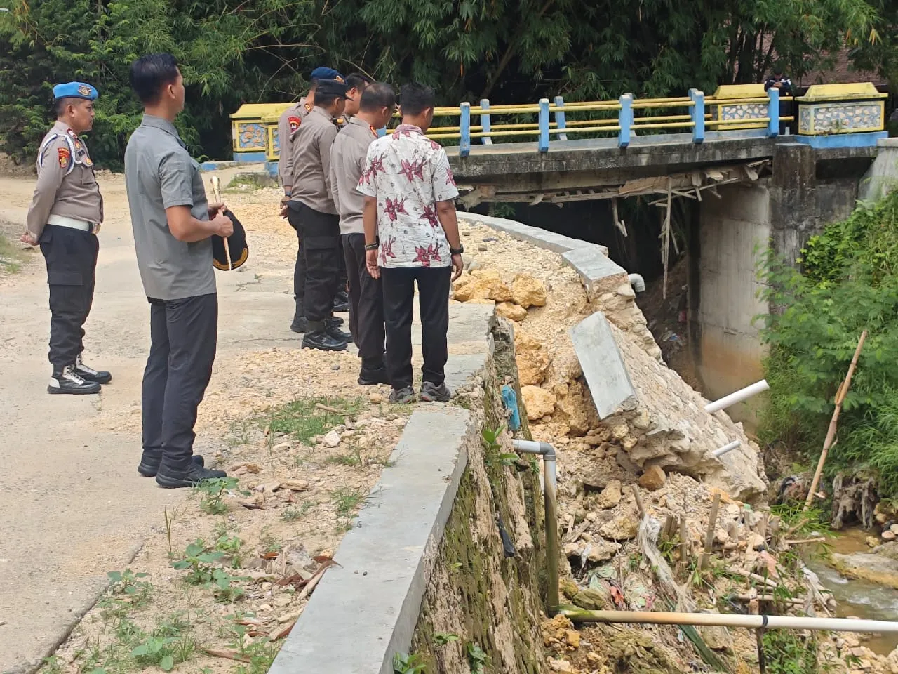 Antisipasi Bencana Hidrometeorologi, Kapolresta Pati Tinjau Titik Rawan di Sukolilo