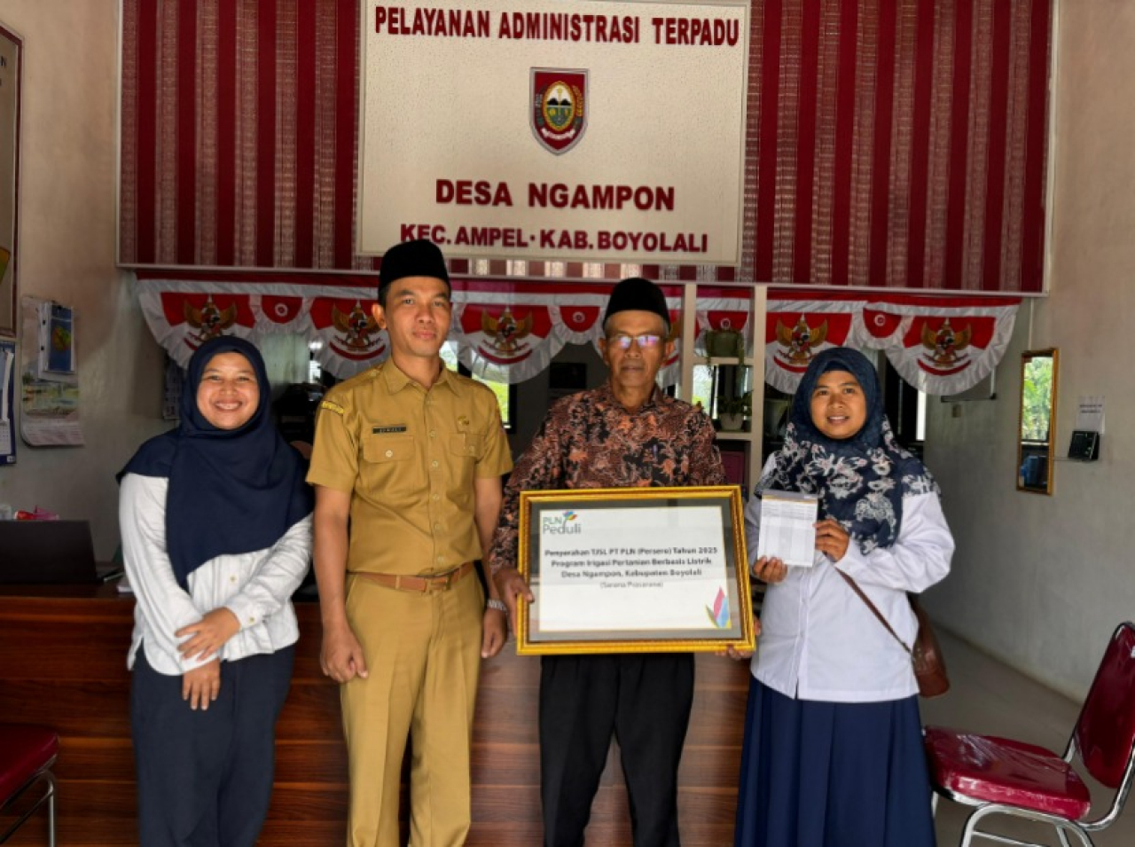 Lewat Program Electrifying Agriculture “Listrik untuk Rakyat” PLN UIP JBTB Hadirkan Pompa Irigasi Listrik di Desa Ngampon