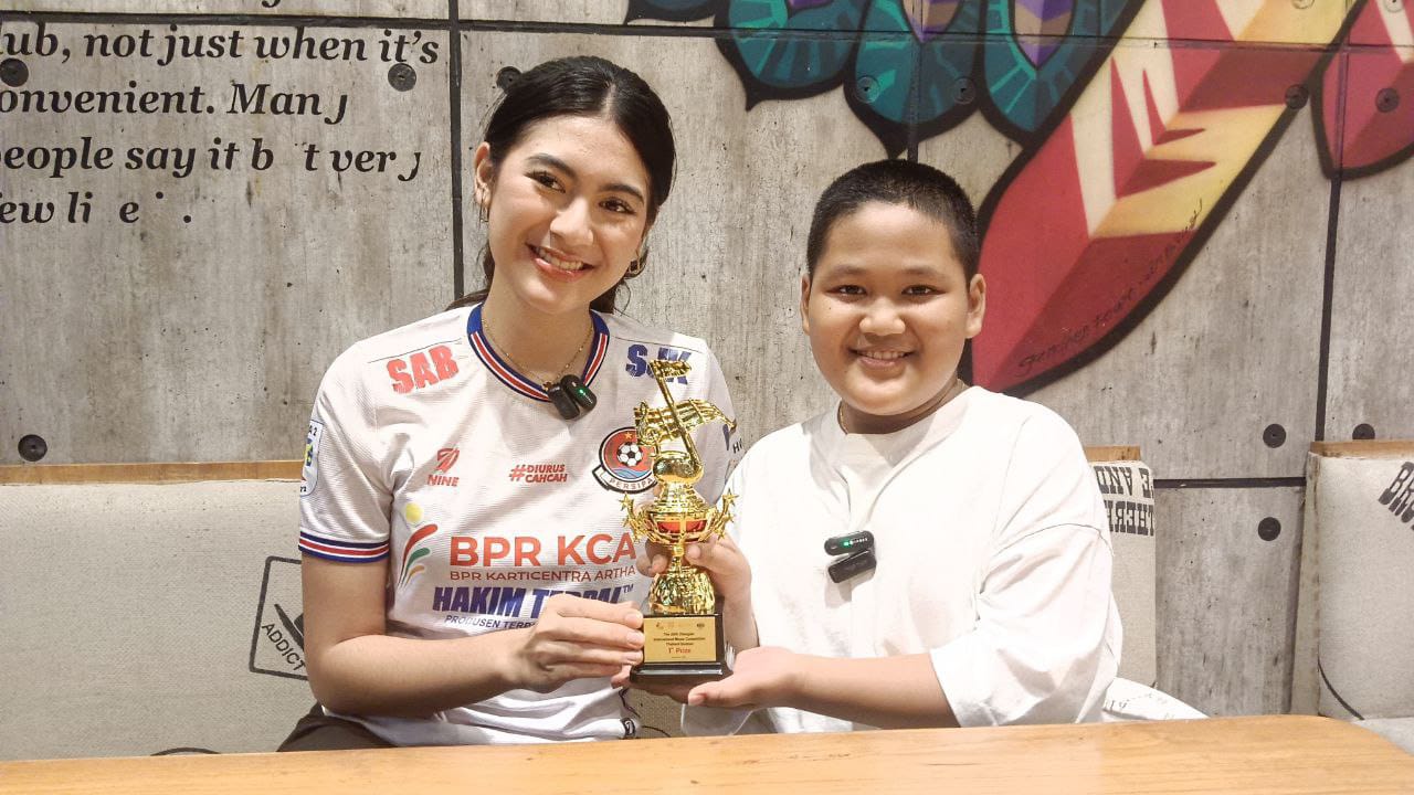 Dua Sosok Muda Banggakan Pati: Karina Moudi Bertemu Krishna, Juara Internasional Asal SD di Pati