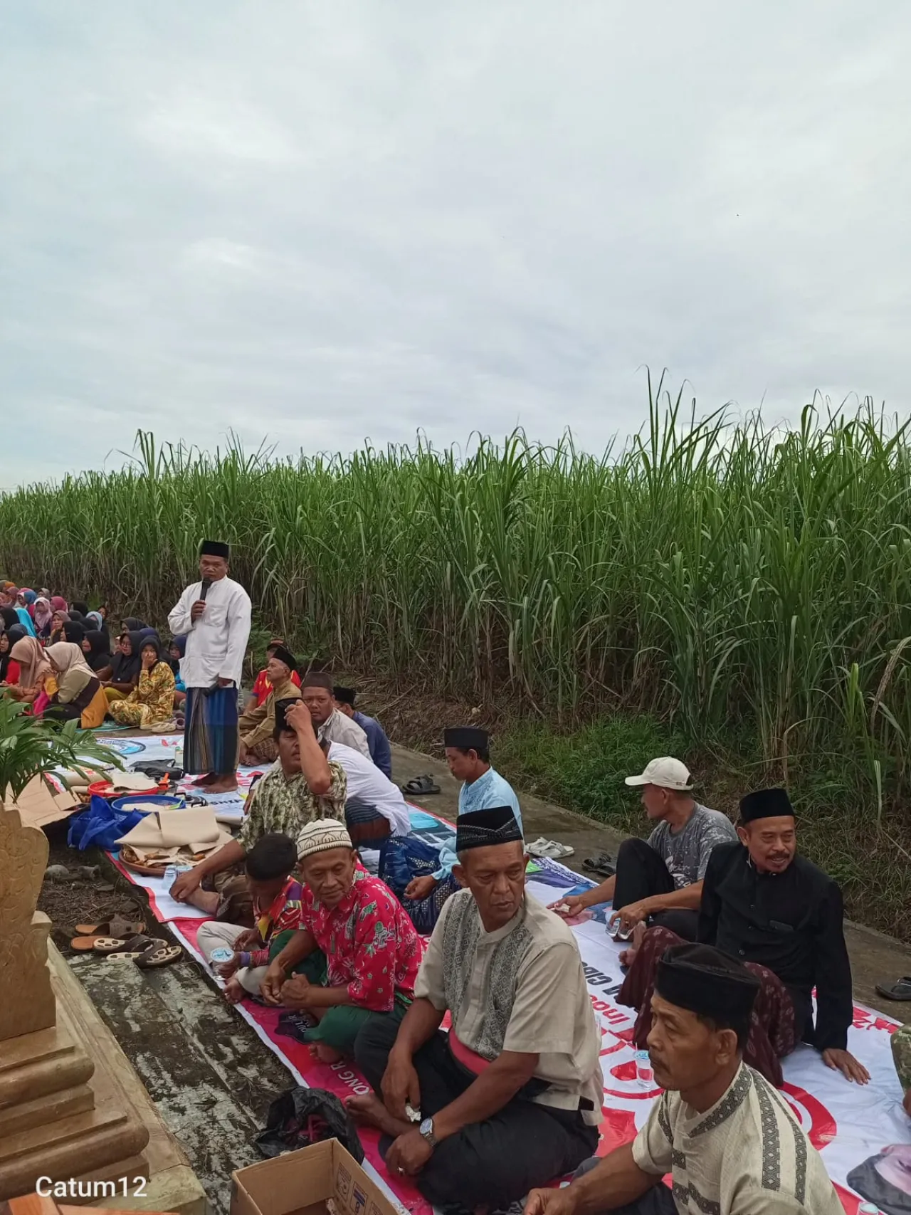 Pemdes Cibogo Gelar Sedekah Ruwahan Sambut Bulan Ramadhan 1447 H