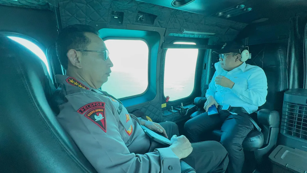 Cek Kesiapan Arus Mudik Pelabuhan Merak, Kapolri, Panglima hingga Menko PMK Patroli Naik Heli