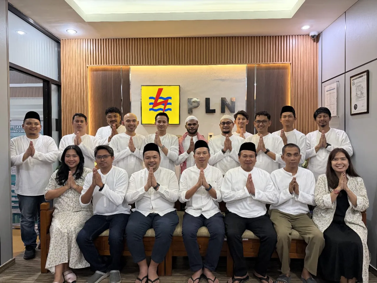 Safari Ramadhan PLN UIP JBTB–YBM PLN Hadirkan Senyum Anak Tunas Bangsa