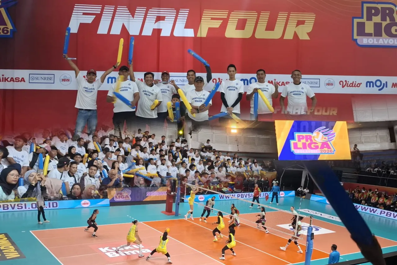 Dukungan Total Suporter, Jakarta Electric PLN Mobile Raih Kemenangan Dramatis di Final Four Proliga