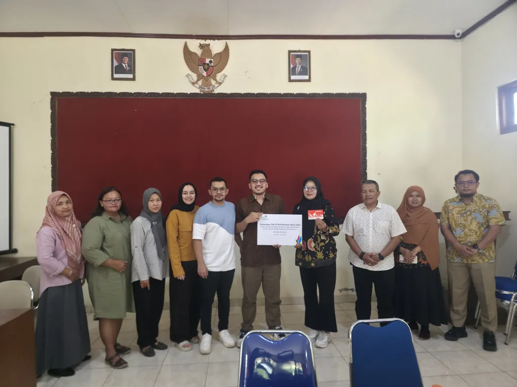 Sasar Pasar Internasional, PLN UIP JBTB Berdayakan Kelompok Wanita Boyolali Lewat Pelatihan Merajut