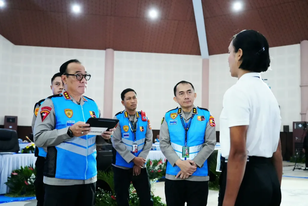 Wakapolri Pimpin Pemeriksaan Penampilan 404 Catar, Seleksi Taruna Akpol Masuk Tahap Akhir