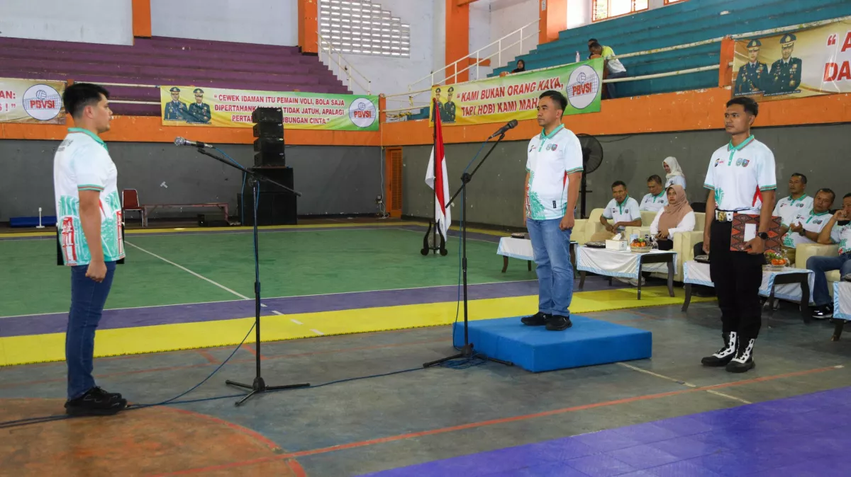 Kapolres Jombang Buka Kejurprov Bola Voli U-19 Antar Klub se-Jawa Timur