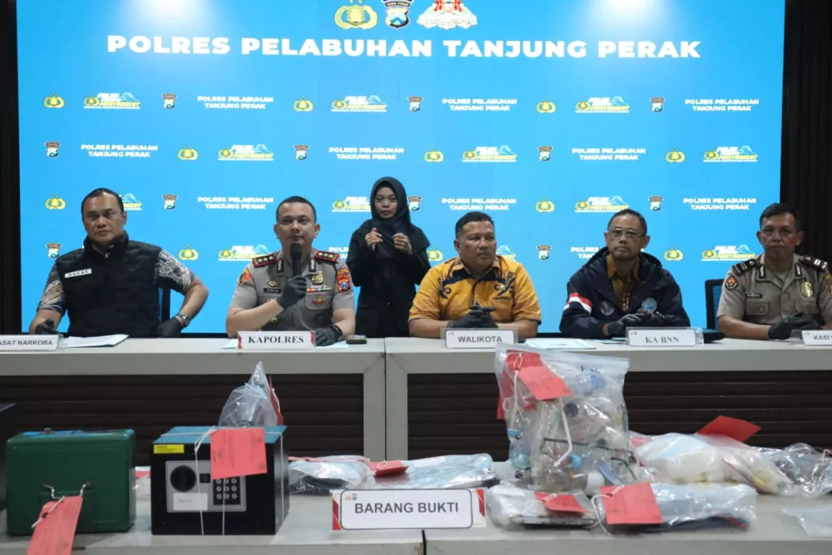 Polres Tanjung Perak Tindak 19 Orang Terlibat Narkoba di Kampung Kunti, 17 Orang Jalani Rehabilitasi