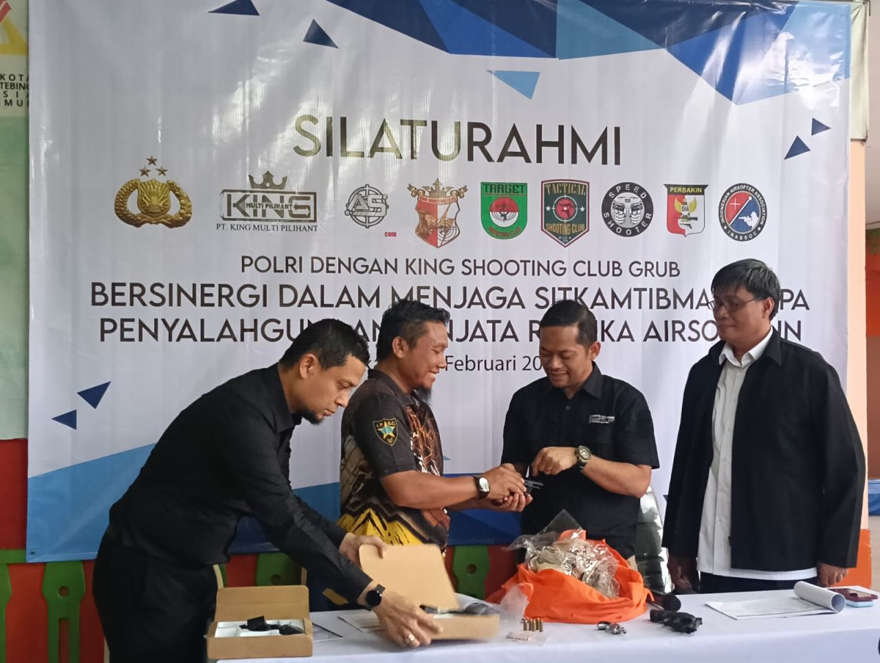 Polri dan King Shooting Club Gelar Sosialisasi Regulasi Airsoft Gun, Warga Serahkan Senjata Ilegal Secara Sukarela