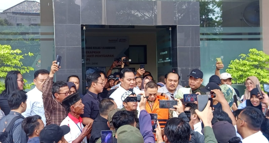 Ribuan Pendukung Sudewo Padati Pengadilan Tipikor Semarang, Polisi Perketat Pengamanan