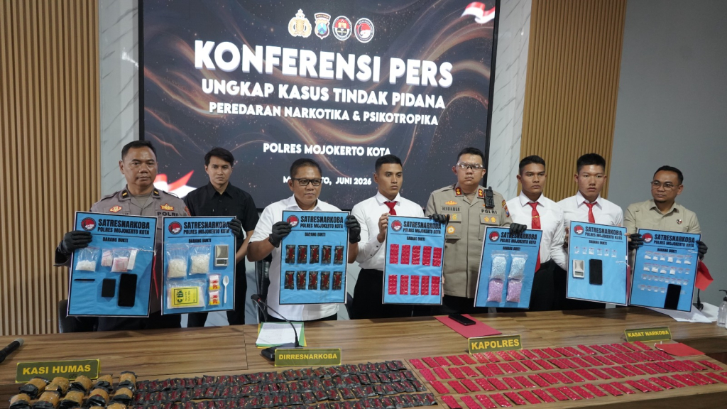 Polres Mojokerto Kota Berhasil Ungkap Kasus Narkotika, Amankan 330 Cartridge Vape Mengandung Etomidate