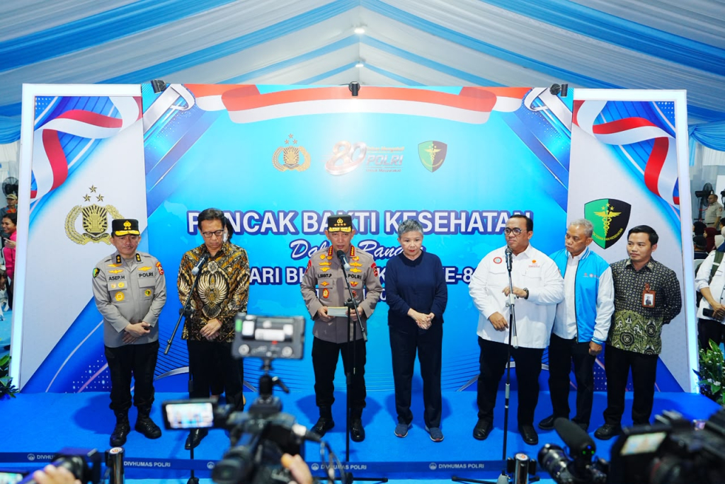 Hadiri Puncak Bakti Kesehatan, Kapolri: Berikan Pelayanan Terbaik ke Masyarakat dan Anggota