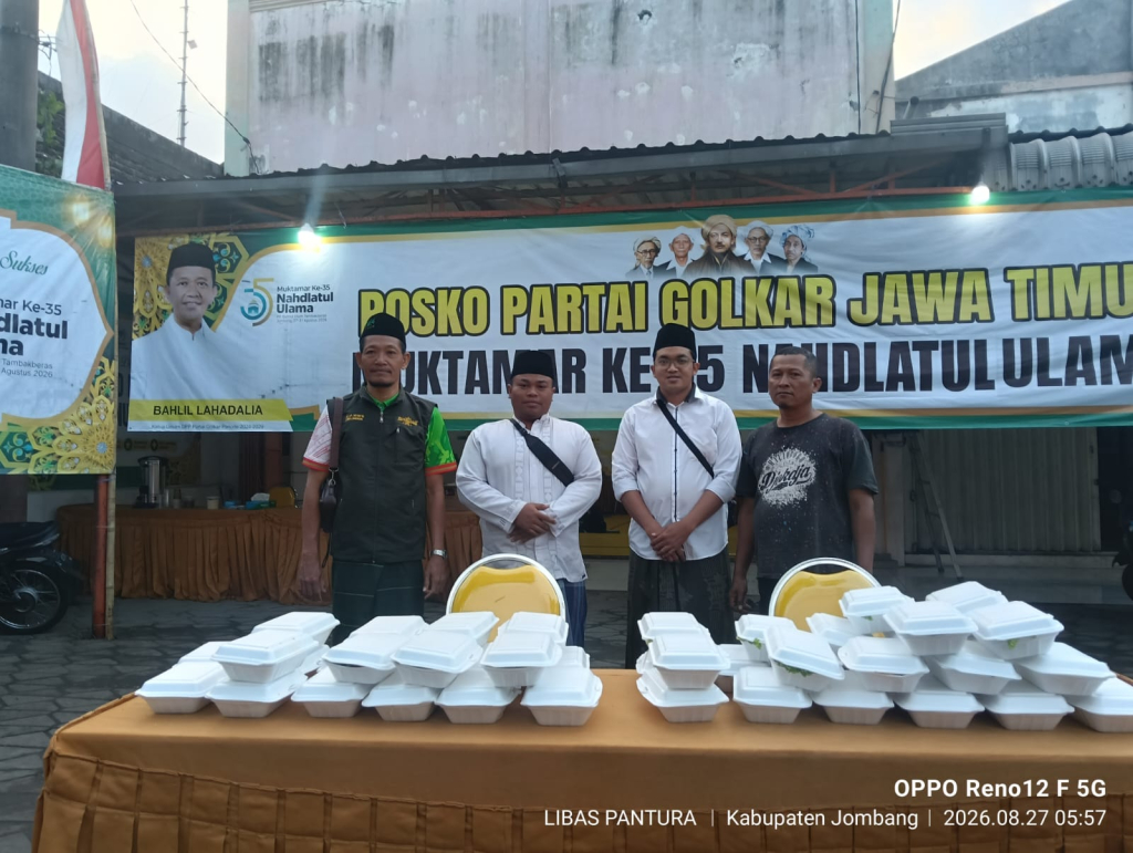 DPD Golkar Jatim Bagikan 500 Nasi Kotak Gratis Setiap Hari di Muktamar NU Ke-35