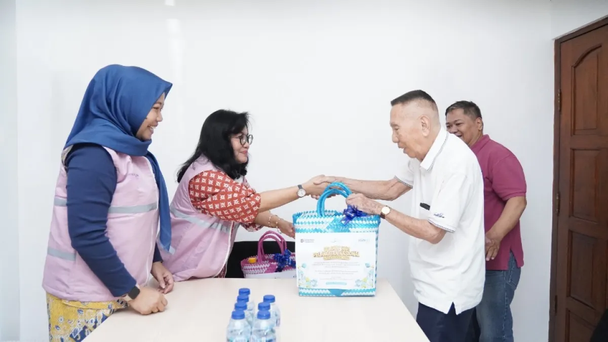 Srikandi PLN Icon Plus Tebar Kebahagiaan untuk Pelanggan Setia ICONNET di Hari Pelanggan Nasional 2026